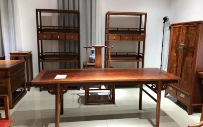 防止購(gòu)買(mǎi)紅木家具被騙的絕招。你必須收藏。