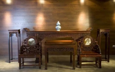 中堂家具應(yīng)該怎樣擺放？體現(xiàn)了中式傳統(tǒng)的禮儀！